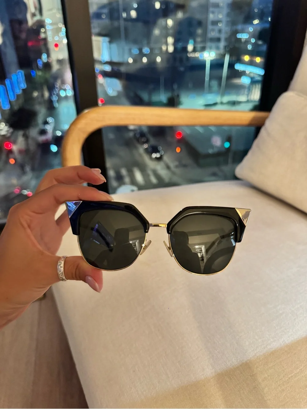 Fendi Geometric Cat Eye Sunglasses
